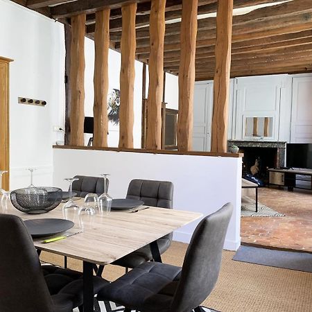 Le Clocher- Appartement Dans Le Coeur De Ville Chartres Buitenkant foto