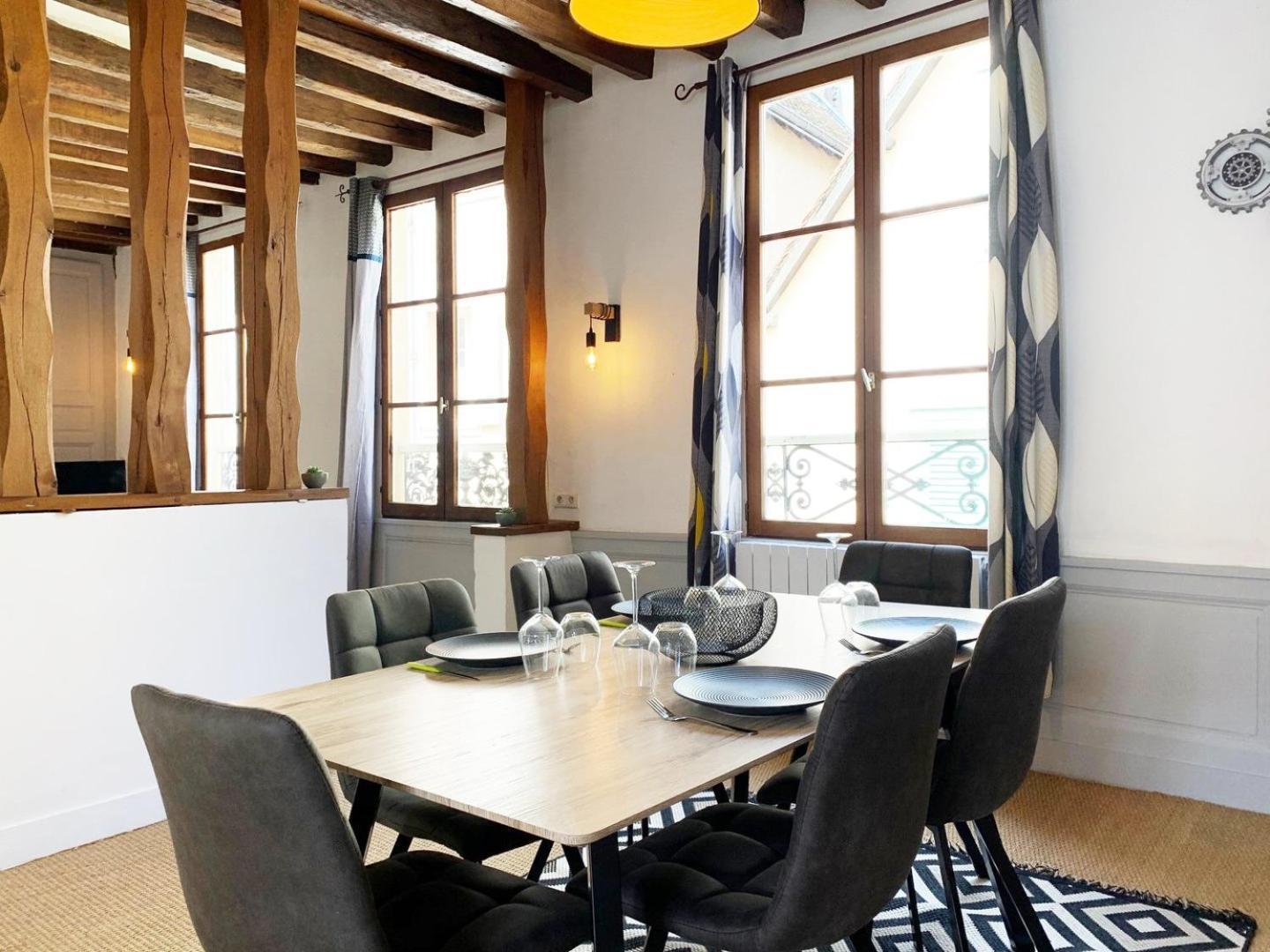 Le Clocher- Appartement Dans Le Coeur De Ville Chartres Buitenkant foto